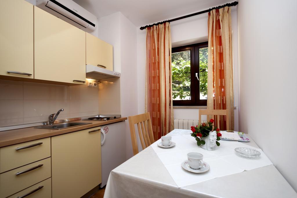 Apartments Prekalj Poreč Pokoj fotografie